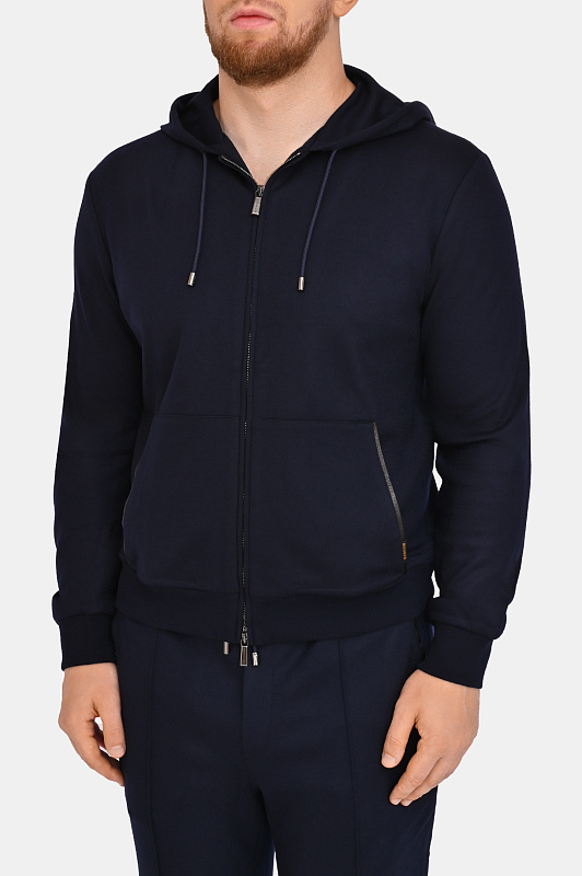 Костюм спорт