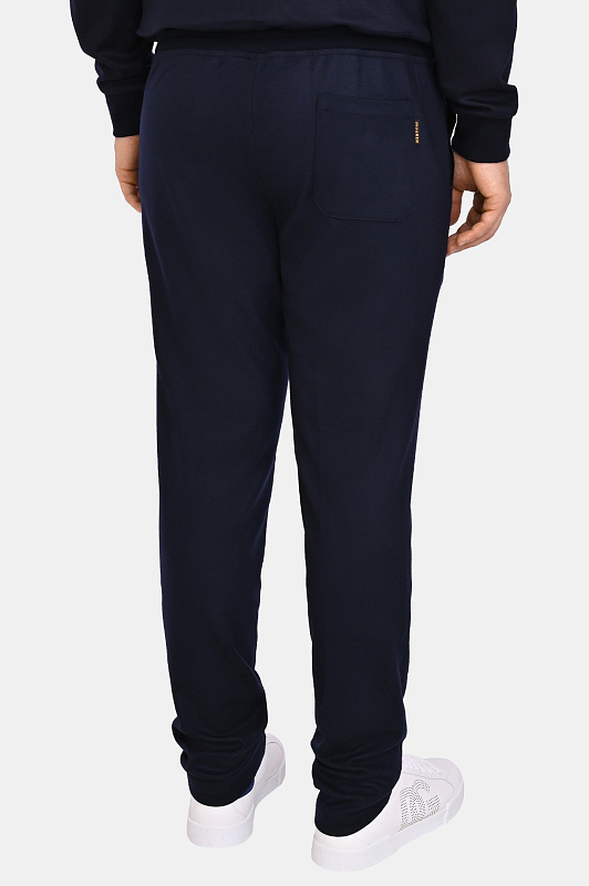 Костюм спорт