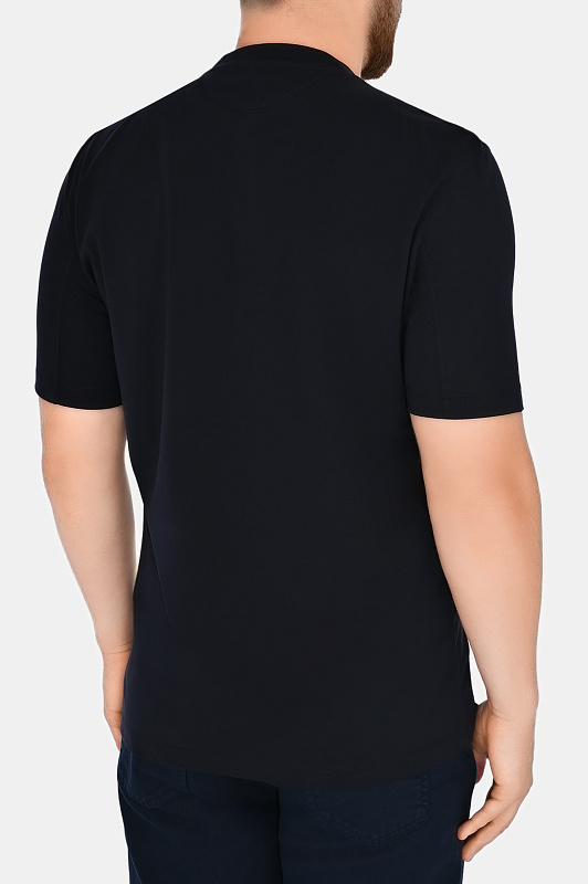 Базовая футболка с логотипом