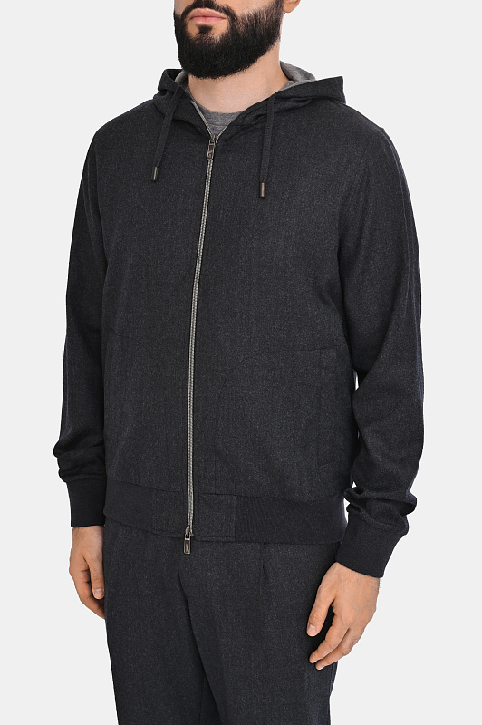 Куртка спорт