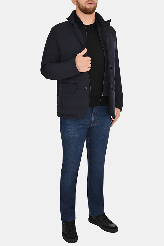 Свитер