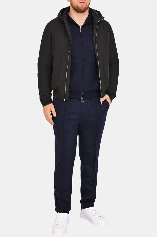 Костюм спорт