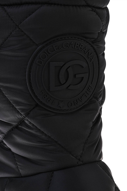 Стёганые полусапоги DOLCE & GABBANA Черный Женский CT1096 AQ075 Стёганые полусапоги DOLCE & GABBANA Черный Женский CT1096 AQ075