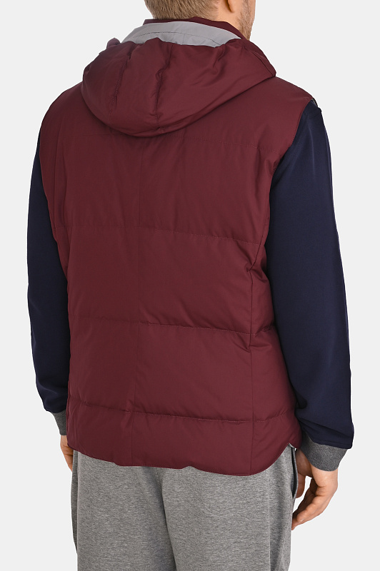 Стеганый жилет с капюшоном BRUNELLO CUCINELLI Бордовый Мужской MV4081628 Стеганый жилет с капюшоном BRUNELLO CUCINELLI Бордовый Мужской MV4081628