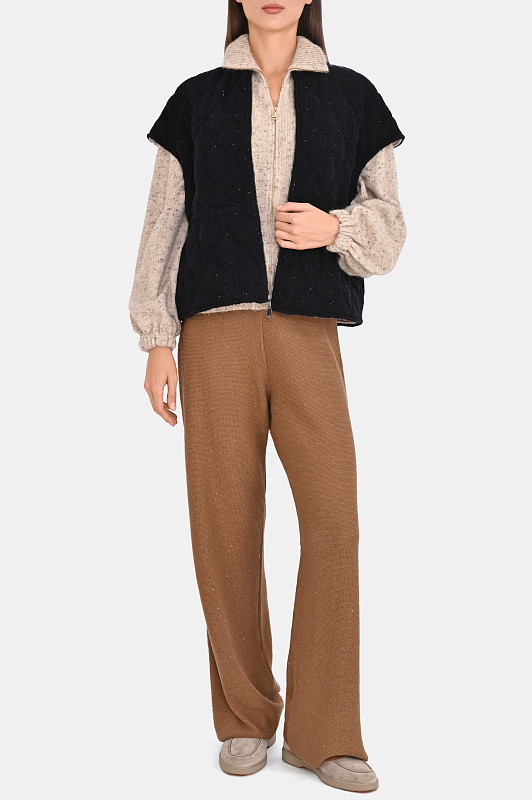 Стеганый жилет на молнии FABIANA FILIPPI Темно-синий Женский CTD216F183M327 Стеганый жилет на молнии FABIANA FILIPPI Темно-синий Женский CTD216F183M327