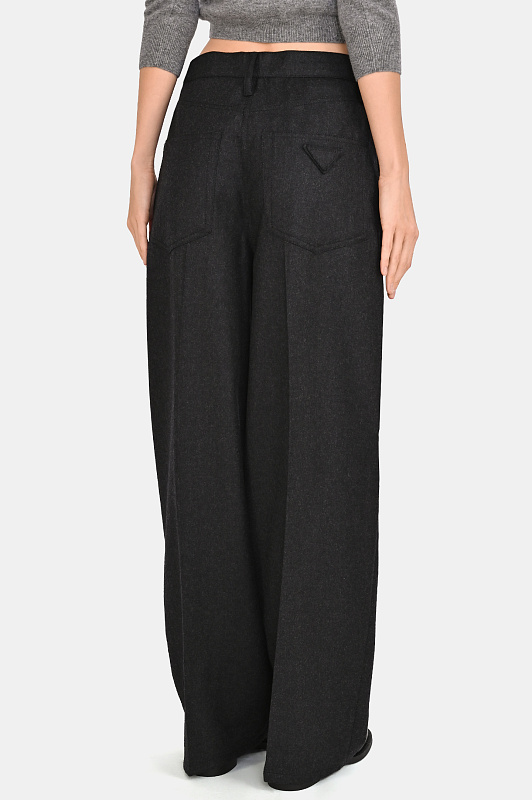 Широкие брюки с защипами PRADA  Темно-серый Женский P265JOOO11GZ