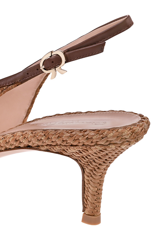 Плетёные босоножки мюли GIANVITO ROSSI Бежевый Женский G95509.55RIC.MBNCUCU Плетёные босоножки мюли GIANVITO ROSSI Бежевый Женский G95509.55RIC.MBNCUCU