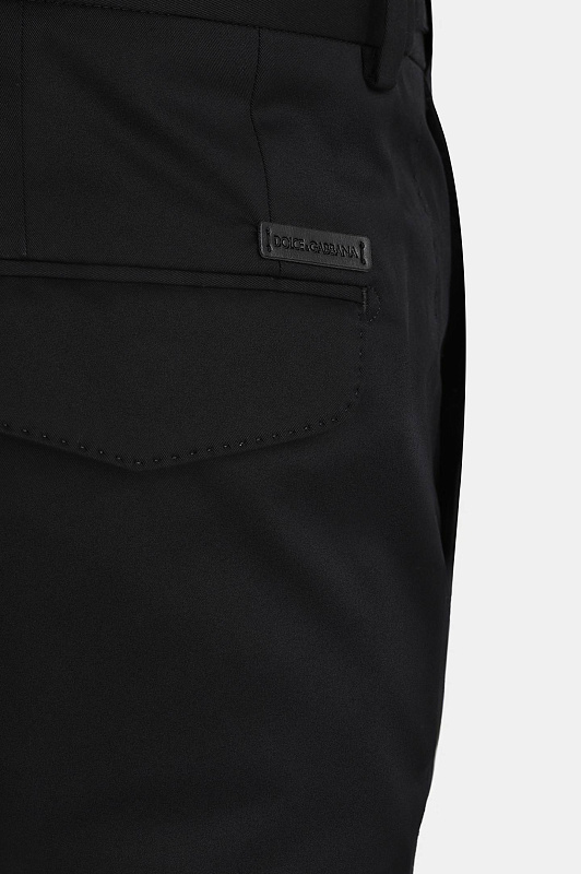 Зауженные брюки чинос DOLCE & GABBANA Черный Мужской GP19VT FUFJR Зауженные брюки чинос DOLCE & GABBANA Черный Мужской GP19VT FUFJR