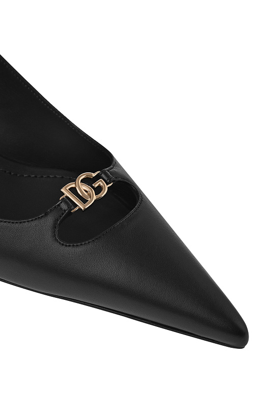 Кожаные босоножки с ремешком DOLCE & GABBANA Черный Женский CG0796 A1953 Кожаные босоножки с ремешком DOLCE & GABBANA Черный Женский CG0796 A1953